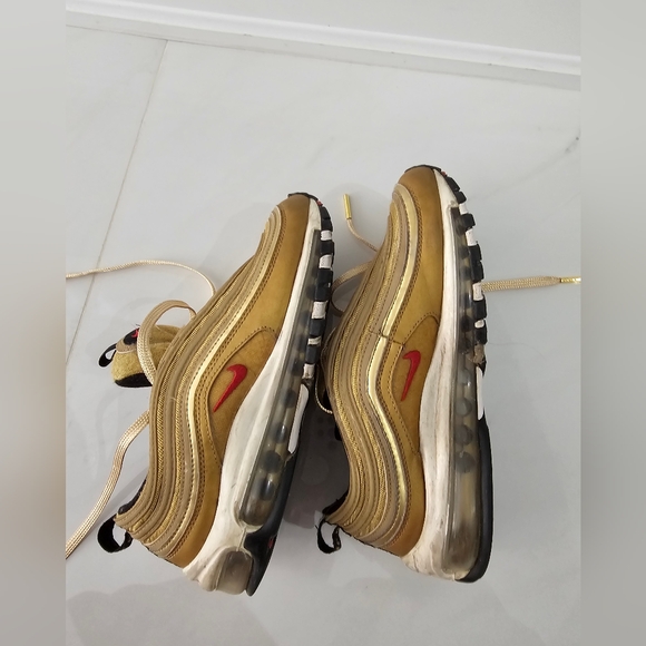 Nike Airmax - Picture 3 of 6